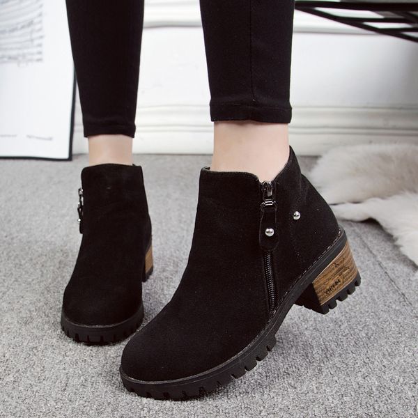 size plus flock ankle boots women shoes woman new fashion zipper round toe women boots low heels short winter botas mujer, Black
size plus flock ankle boots women shoes woman new fashion zipper round toe women boots low heels short winter botas mujer, Black