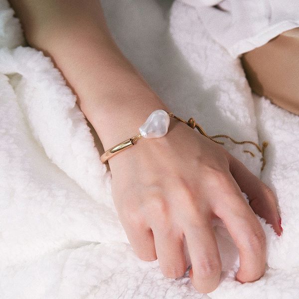 pulseras armband bracelets for women jewelry bransoletka armbanden voor vrouwen braclet armbandjes dames bijoux bracelet women, Black
pulseras armband bracelets for women jewelry bransoletka armbanden voor vrouwen braclet armbandjes dames bijoux bracelet women, Black