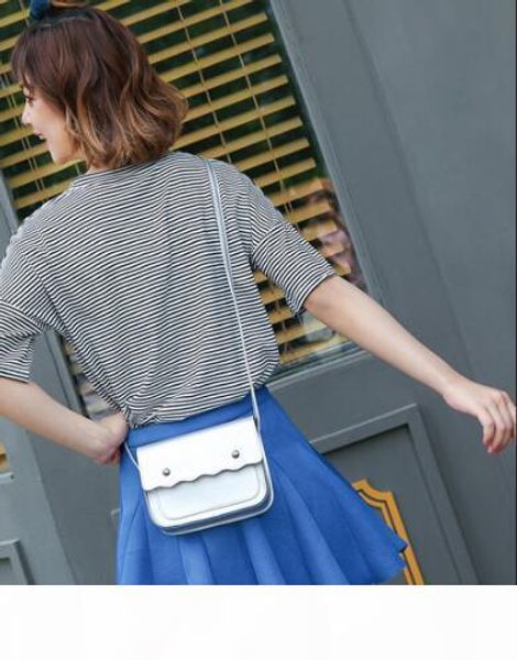 2018 spring and summer new fashionable girl small square shoulder bag shoulder bag han version simple wave
2018 spring and summer new fashionable girl small square shoulder bag shoulder bag han version simple wave
