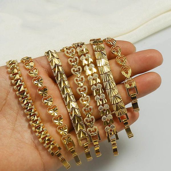 gold color bracelets bangle love heart bracelet femme charm female bijoux valentine's day gift for women, Black
gold color bracelets bangle love heart bracelet femme charm female bijoux valentine's day gift for women, Black