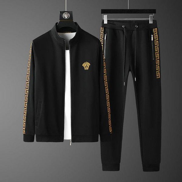 nice 19ss new arrival autumn winter men tracksuit exquisite embroidery cardigan and pants original design f90120, Gray
nice 19ss new arrival autumn winter men tracksuit exquisite embroidery cardigan and pants original design f90120, Gray