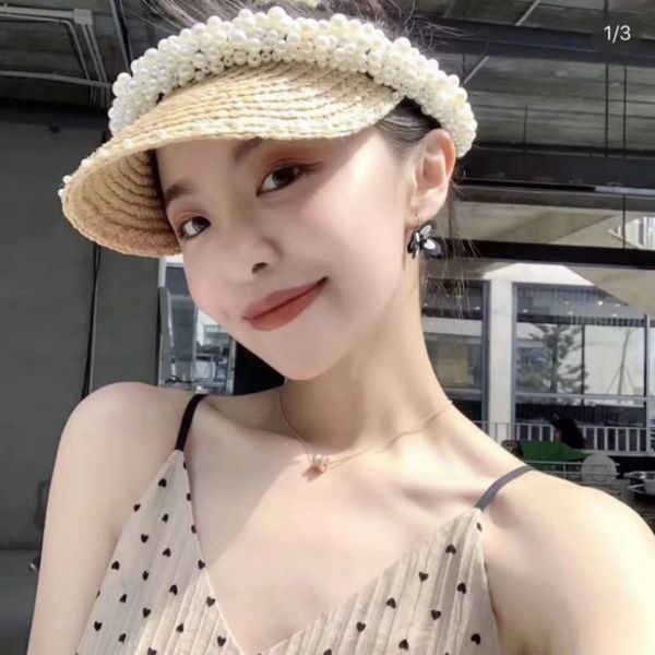 2020 new hand woven pearl straw travel sunshade korean empty hat sunscreen hollow hat womens summer caps straw sl-07, Blue;gray
2020 new hand woven pearl straw travel sunshade korean empty hat sunscreen hollow hat womens summer caps straw sl-07, Blue;gray