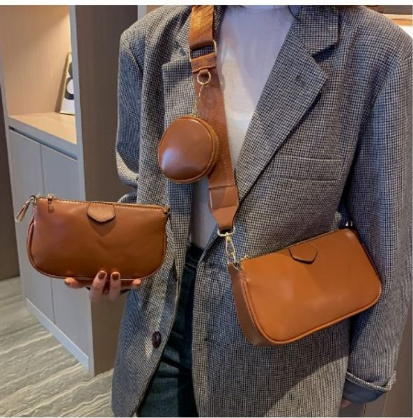women messenger bag quality pu leather fashion three in one ladies handbags wide shoulder bag female crossbody wallet
women messenger bag quality pu leather fashion three in one ladies handbags wide shoulder bag female crossbody wallet