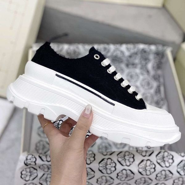 booties tread slick lace up women shoes canvas lace-up boot with a lightweight oversized rubber tread sole, Black
booties tread slick lace up women shoes canvas lace-up boot with a lightweight oversized rubber tread sole, Black