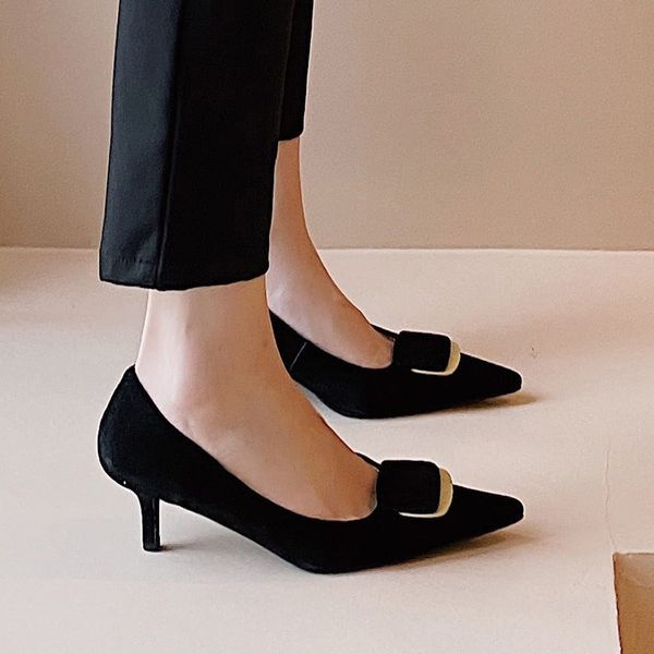 2020 autumn new thin heeled pointed toe shallow mouth four seasons leather plus-sized comfortable women's shoes, Black
2020 autumn new thin heeled pointed toe shallow mouth four seasons leather plus-sized comfortable women's shoes, Black