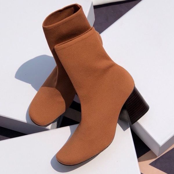 урожай мода твердая площади toe boots brand design высокие каблуки женская обувь уникальный резинка голеностопного сапоги женские, Black
урожай мода твердая площади toe boots brand design высокие каблуки женская обувь уникальный резинка голеностопного сапоги женские, Black