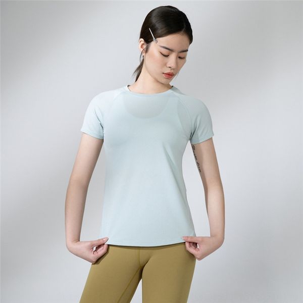 running quick-drying breathable yoga clothes t-shirt yoga clothes clothing short sleeve women's new loose and comfortable sports t-shir
running quick-drying breathable yoga clothes t-shirt yoga clothes clothing short sleeve women's new loose and comfortable sports t-shir