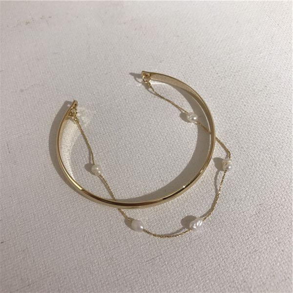 2020 new korean vintage gold bangles natural pearl bracelet for women metallic open bracelet fashion jewelry accessory, Black
2020 new korean vintage gold bangles natural pearl bracelet for women metallic open bracelet fashion jewelry accessory, Black