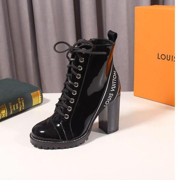 139 new women's casual shoes, luxury designer women's shoes, outdoor travel party shoes, original box packaging, Black
139 new women's casual shoes, luxury designer women's shoes, outdoor travel party shoes, original box packaging, Black