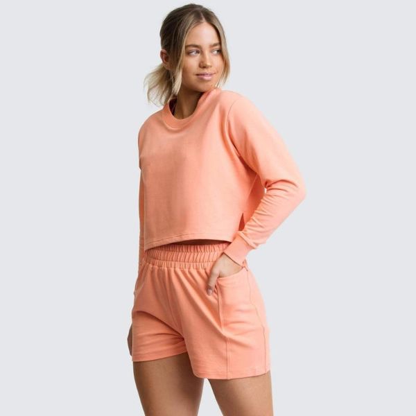 two piece sports suit long sleeve pullover crop fitness high waist breathable white sports shorts loose fiting workout set, White;red
two piece sports suit long sleeve pullover crop fitness high waist breathable white sports shorts loose fiting workout set, White;red