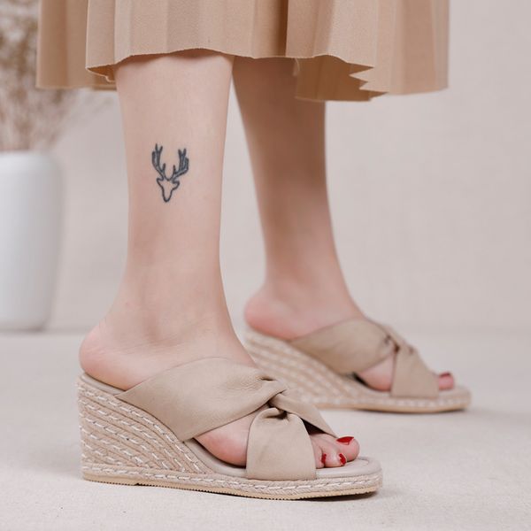 slippers yourseason genuine leather women summer 2021 slides sewing concise leisure wedges outside wear shoes, Black
slippers yourseason genuine leather women summer 2021 slides sewing concise leisure wedges outside wear shoes, Black