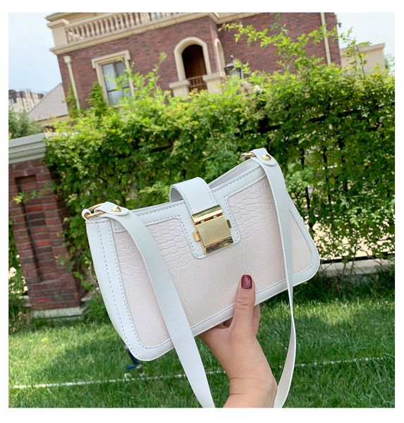 2020 new womens casual fashion wild bag large capacity shoulder bags purses luxury handbags women bags designer
2020 new womens casual fashion wild bag large capacity shoulder bags purses luxury handbags women bags designer