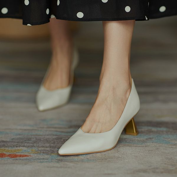 2020 fashion dress woman pumps genuine leather office lady shoes high heels slip on shallow pointed toe women footwear, Black
2020 fashion dress woman pumps genuine leather office lady shoes high heels slip on shallow pointed toe women footwear, Black