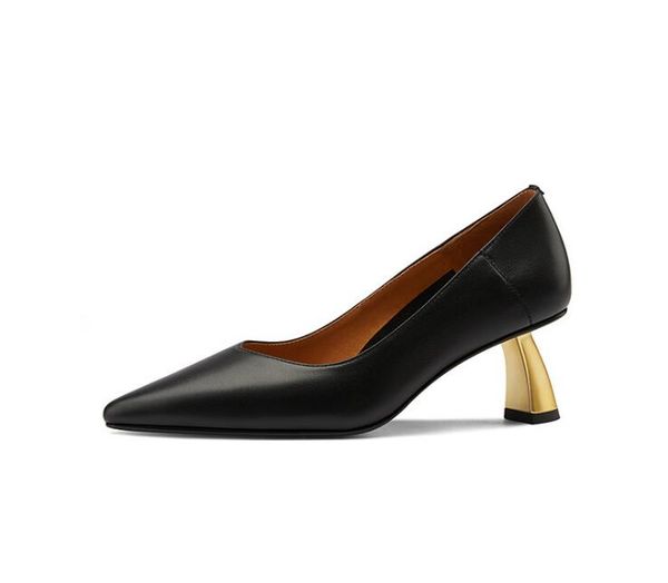 french retro business sandals black high-end leather pointed high heels
french retro business sandals black high-end leather pointed high heels