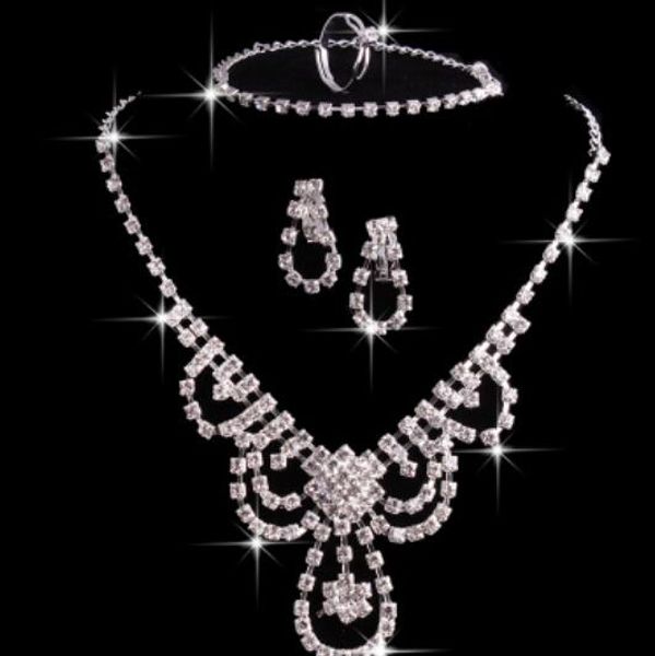 jewelry set for women wedding jewelry crystal pendant necklace bracelets earrings rings fashion of shipping, Slivery;golden
jewelry set for women wedding jewelry crystal pendant necklace bracelets earrings rings fashion of shipping, Slivery;golden