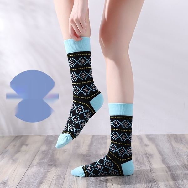 wo autumn and winter cartoon mid-calf socks men's and women's deodorant color trendy breathable combed cotton stockings stockings, Black
wo autumn and winter cartoon mid-calf socks men's and women's deodorant color trendy breathable combed cotton stockings stockings, Black
