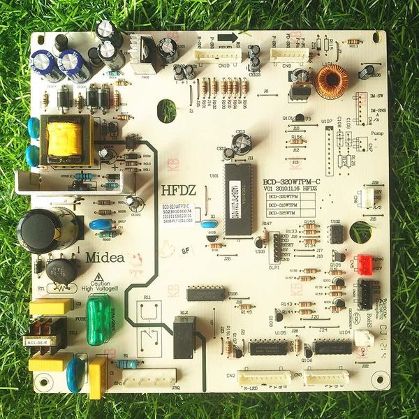 cgjxsoriginal bcd -320wtpm -c mother board 502301000074 bcd -320wgpma 
cgjxsoriginal bcd -320wtpm -c mother board 502301000074 bcd -320wgpma