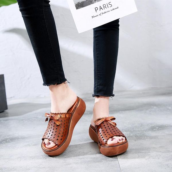 tilocow handmade genuine leather women slippers retro round head hollow female shoes butterfly-knot flat with solid ladies slide, Black
tilocow handmade genuine leather women slippers retro round head hollow female shoes butterfly-knot flat with solid ladies slide, Black