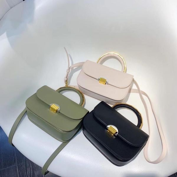 2020 new fashion simple temperament, high-quality shoulder diagonal small square bag
2020 new fashion simple temperament, high-quality shoulder diagonal small square bag