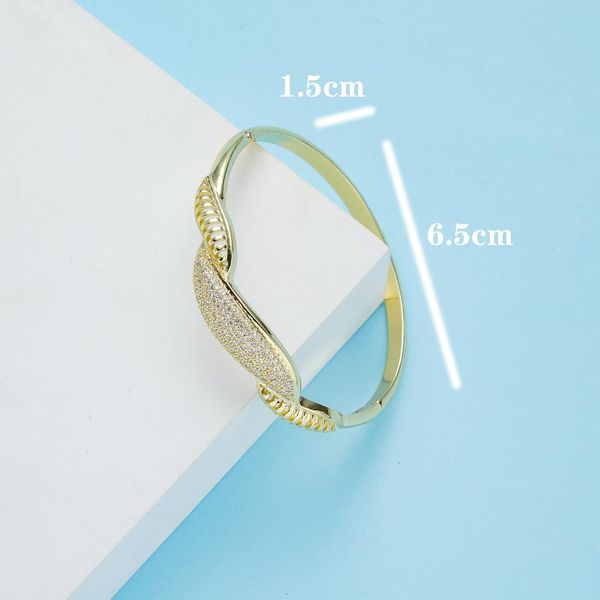 2020 july new gold color bracelet moroccan women wedding charm butterfly bracelet for ladies, Black
2020 july new gold color bracelet moroccan women wedding charm butterfly bracelet for ladies, Black