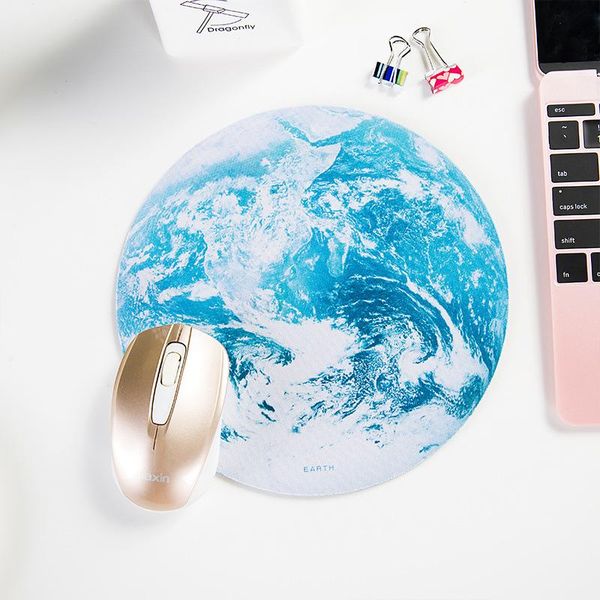 cgjxs22cm beautiful romantic computer mouse padding mat ultra soft natural rubber planet series mice pad round gaming mouse pads
cgjxs22cm beautiful romantic computer mouse padding mat ultra soft natural rubber planet series mice pad round gaming mouse pads