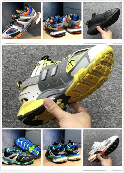 autumn and winter causal shoes paris fashion triple 2020 trainer women men shoes gray black and size 36-45
autumn and winter causal shoes paris fashion triple 2020 trainer women men shoes gray black and size 36-45
