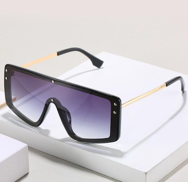 new watermark letter one-piece sunglasses fashion big frame one sunglasses women square glasses, White;black
new watermark letter one-piece sunglasses fashion big frame one sunglasses women square glasses, White;black