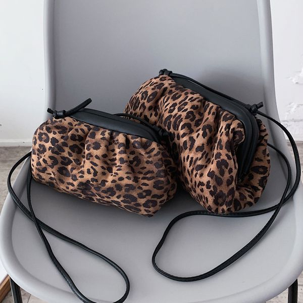 leopard клип сумка сумка женщин pu кожаный клип сумка для женщин плеча сумки кошелек причинно tote кошельки сумки
leopard клип сумка сумка женщин pu кожаный клип сумка для женщин плеча сумки кошелек причинно tote кошельки сумки