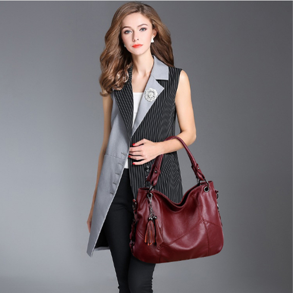 2020 new women's bag one shoulder diagonal bag large capacity female casual handbag fashion mommy waterproof beach
2020 new women's bag one shoulder diagonal bag large capacity female casual handbag fashion mommy waterproof beach