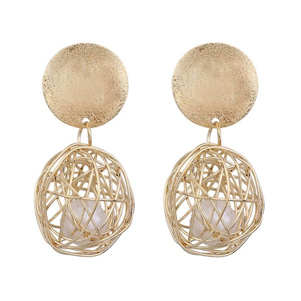 stud lonsy boucle d'oreille femme 2021 fashion luxury round gold metal imitation pearl earrings for women party jewelry gift e6106, Golden;silver
stud lonsy boucle d'oreille femme 2021 fashion luxury round gold metal imitation pearl earrings for women party jewelry gift e6106, Golden;silver