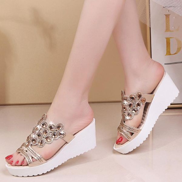 summer shoes fashion rhinestone bottom wedge slippers non-slip woman shoes neoprene fabric calzado de mujer verano 2020#0413, Black
summer shoes fashion rhinestone bottom wedge slippers non-slip woman shoes neoprene fabric calzado de mujer verano 2020#0413, Black