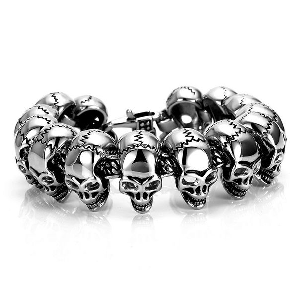 Men's Stainless Steel Skull Bracelet Hot Sale Luxury Fashion Exquisite Halloween Gift In Europe and America
Men's Stainless Steel Skull Bracelet Hot Sale Luxury Fashion Exquisite Halloween Gift In Europe and America