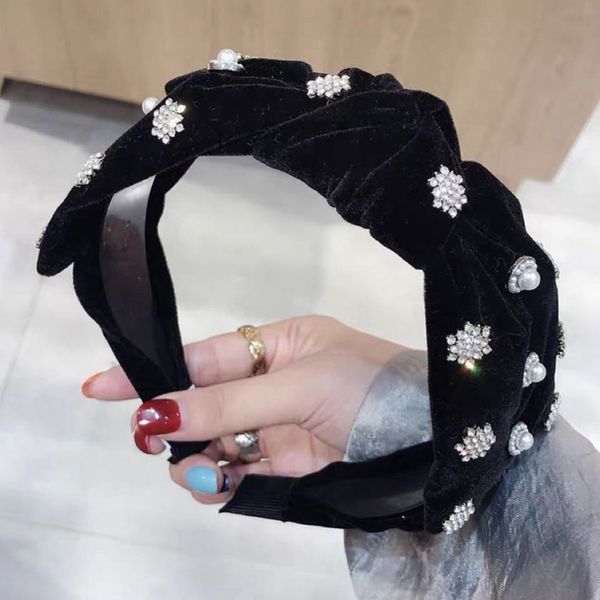 korea velvet faux pearl headband beading hair bands wide hair hoops girls accessories gift
korea velvet faux pearl headband beading hair bands wide hair hoops girls accessories gift