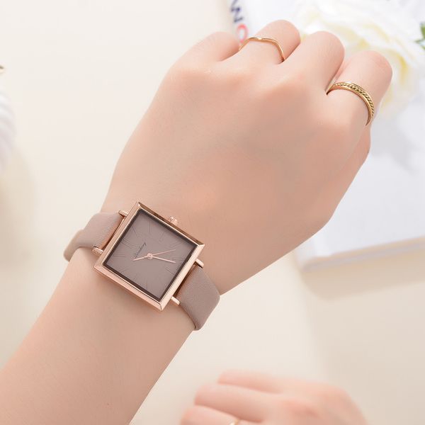 new women bracelet watch contracted leather crystal wristwatches women dress ladies quartz clock dropshiping, Slivery;brown
new women bracelet watch contracted leather crystal wristwatches women dress ladies quartz clock dropshiping, Slivery;brown