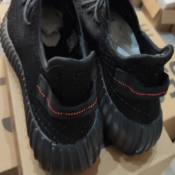 use bubble wrapp eliada abez yecher kanye west running shoes outdoor men women sports trainers shoe sneakers wholesale eur 36-48
use bubble wrapp eliada abez yecher kanye west running shoes outdoor men women sports trainers shoe sneakers wholesale eur 36-48
