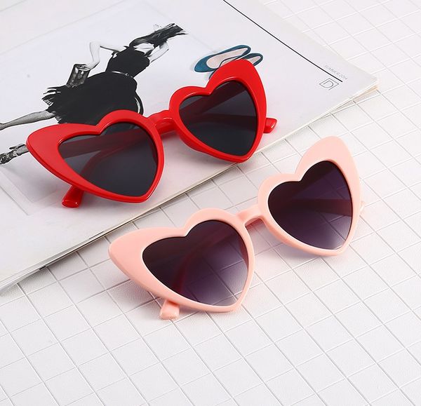 street shooting sunglasses sunglasses love peach heart cute punk glass, White;black
street shooting sunglasses sunglasses love peach heart cute punk glass, White;black