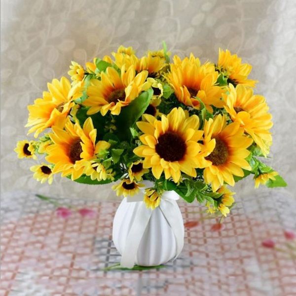 decorative flowers & wreaths artificial sunflower simulation bouquet for home wedding garden party table shooting prop decorati
decorative flowers & wreaths artificial sunflower simulation bouquet for home wedding garden party table shooting prop decorati