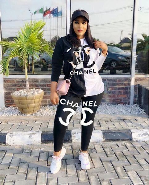 women spring summer 2 piece set short sleeve t-shirt+pants letter sports suit crew neck pullover outfits solid color jogging suit z253, White
women spring summer 2 piece set short sleeve t-shirt+pants letter sports suit crew neck pullover outfits solid color jogging suit z253, White