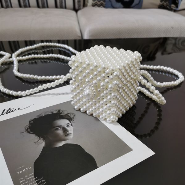 женской handmade сплетенного pearl сумка белый женщина из бисера помада карманной сумки горячего сотового телефона карман женщины плечо сумк
женской handmade сплетенного pearl сумка белый женщина из бисера помада карманной сумки горячего сотового телефона карман женщины плечо сумк