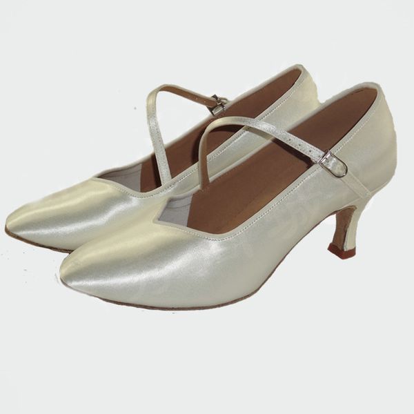ballroom sneakers latin dance shoes woman soft bottom sports bd dance shoes 138 modern jazz import satin feel fine bag hot
ballroom sneakers latin dance shoes woman soft bottom sports bd dance shoes 138 modern jazz import satin feel fine bag hot