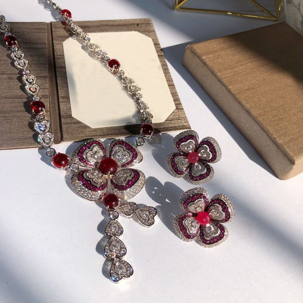 wholesale new designer red flower earrings 18k white gold plated tassel pendants necklaces designer party jewelry sets for women, Silver
wholesale new designer red flower earrings 18k white gold plated tassel pendants necklaces designer party jewelry sets for women, Silver