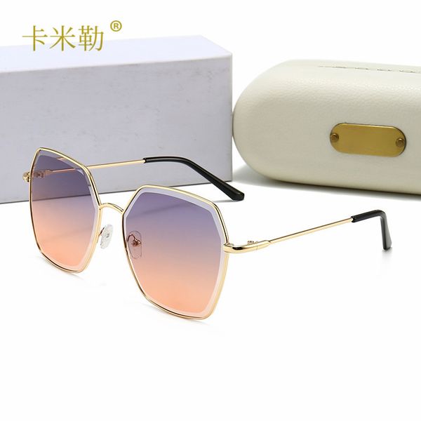 Unisex UV400 Polarised Driving Sun Glasses For Men Polarized Stylish Sunglasses Male Goggle Eyewears Oculos Feminino 9850
Unisex UV400 Polarised Driving Sun Glasses For Men Polarized Stylish Sunglasses Male Goggle Eyewears Oculos Feminino 9850
