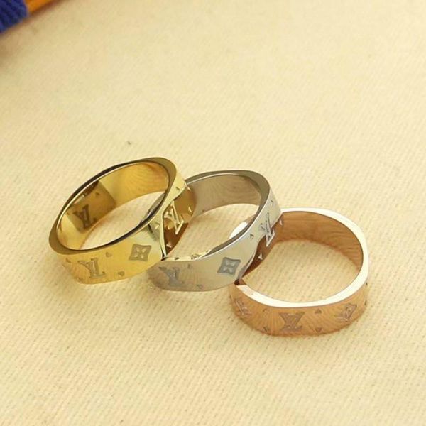 four-leaf clover luxury designer jewelry ladies ring square band ring titanium steel silver rose gold 18k gold ring ladies explosion
four-leaf clover luxury designer jewelry ladies ring square band ring titanium steel silver rose gold 18k gold ring ladies explosion