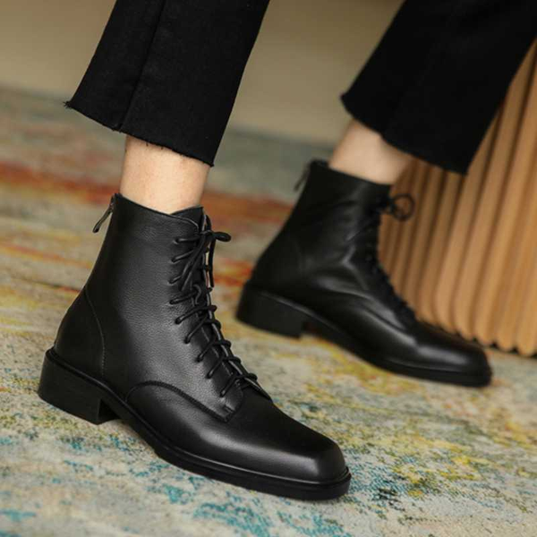 retro square toe genuine leather boots woman zipper ankle boots fashion comfort working fall new shoes ladies black
retro square toe genuine leather boots woman zipper ankle boots fashion comfort working fall new shoes ladies black