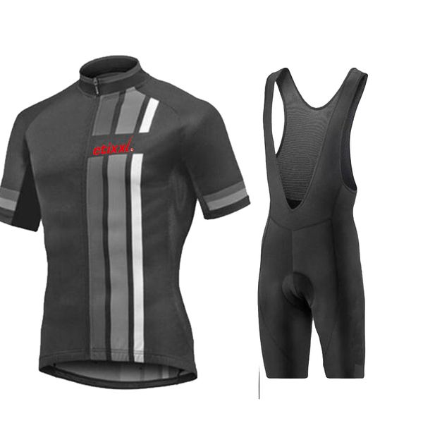 cycling jersey set 2020 summer men cycling clothing racing bicycle clothing suit breathable mtb bike clothes ropa bicicleta, Black;blue
cycling jersey set 2020 summer men cycling clothing racing bicycle clothing suit breathable mtb bike clothes ropa bicicleta, Black;blue
