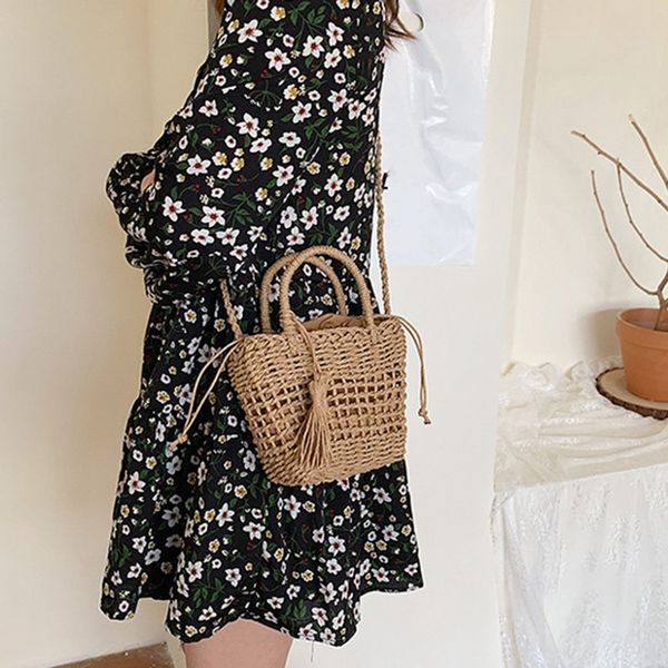 ljl-fashion hollow woven bag handmade shoulder portable straw bag holiday beach female
ljl-fashion hollow woven bag handmade shoulder portable straw bag holiday beach female