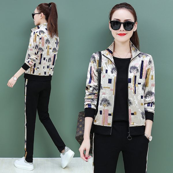 3pcs spring women sportswear tracksuit loose velvet jacket+sweatshirt+pant running jogger fitness workout casual set sport suit, Black;white
3pcs spring women sportswear tracksuit loose velvet jacket+sweatshirt+pant running jogger fitness workout casual set sport suit, Black;white