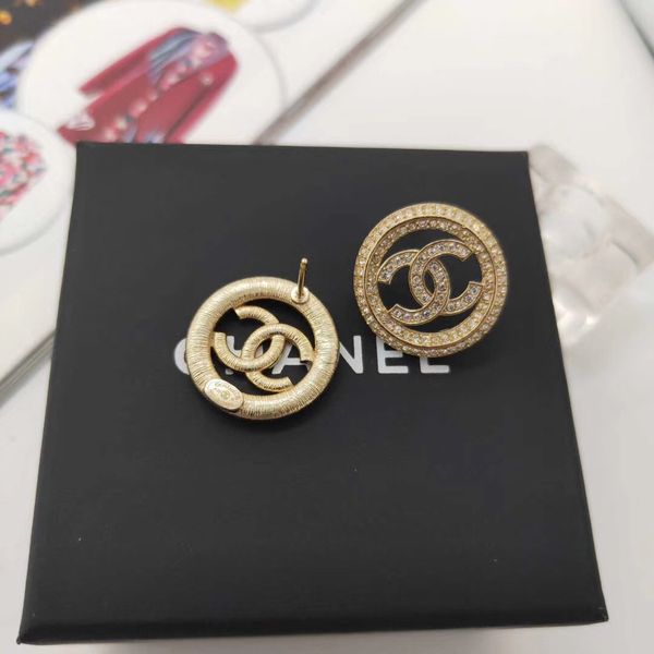 round hollow with diamond for women charm stud earring in 18k gold plated ps4260, Silver
round hollow with diamond for women charm stud earring in 18k gold plated ps4260, Silver