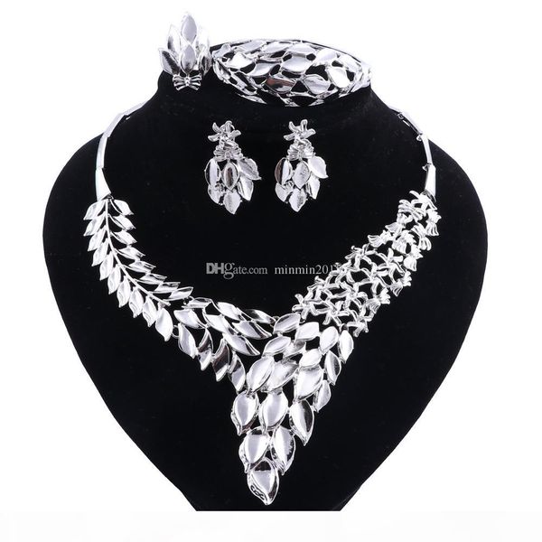 leaves shape silver plated necklace earrings jewelry set new fashion wedding bridal african costume jewelry sets, Slivery;golden
leaves shape silver plated necklace earrings jewelry set new fashion wedding bridal african costume jewelry sets, Slivery;golden