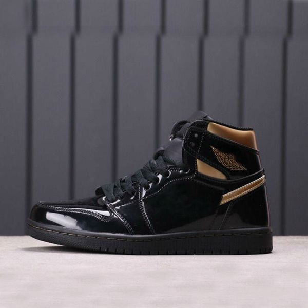 new 1 jumpman 1s mens basketball shoes new black metallic gold outdoor men trainers women sneakers, White;red
new 1 jumpman 1s mens basketball shoes new black metallic gold outdoor men trainers women sneakers, White;red